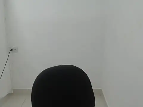 estefania224 Live XXX-chat