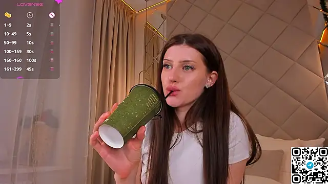 Živý XXX chat Skinny_Alice