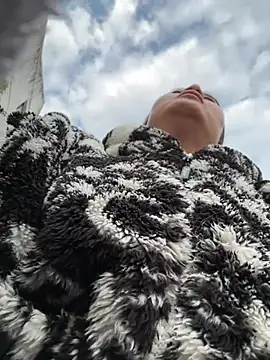 daaqnn: вебкам-шоу