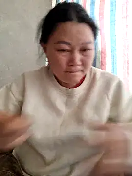 yoowwmr's Live XXX Chat