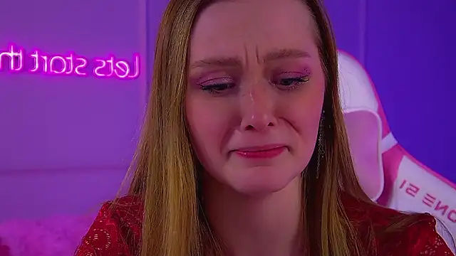 AgataFoxleyのライブXXXチャット