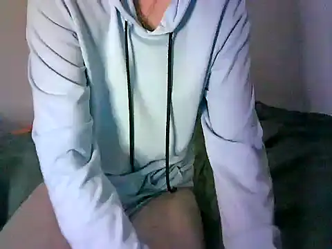 Show modela aiden_dwayne na web-kameri