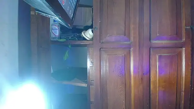 Dirty_Brownx Chat XXX in diretta