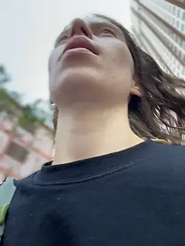 RinaMood Adlı Modelin Canlı XXX Sohbeti