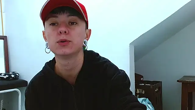Živý XXX chat tomboyblue