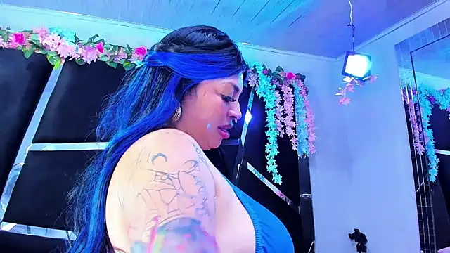 Cocoo_Nuth's Live XXX Chat