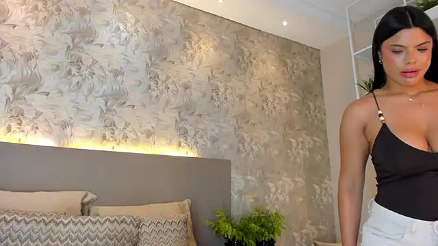 JadaKai Adlı Modelin Canlı XXX Sohbeti