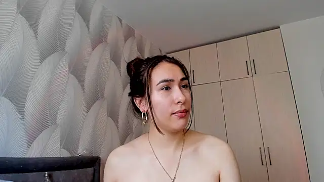 دردشة Bambiii_bby الجنسية المباشرة