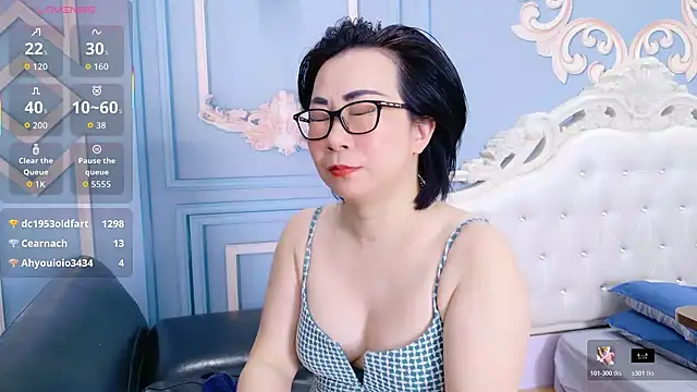 LucianaMe's Live XXX Chat