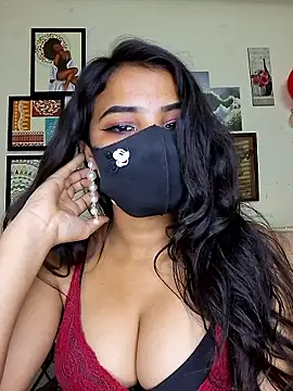 Noor-Bold's Live XXX Chat