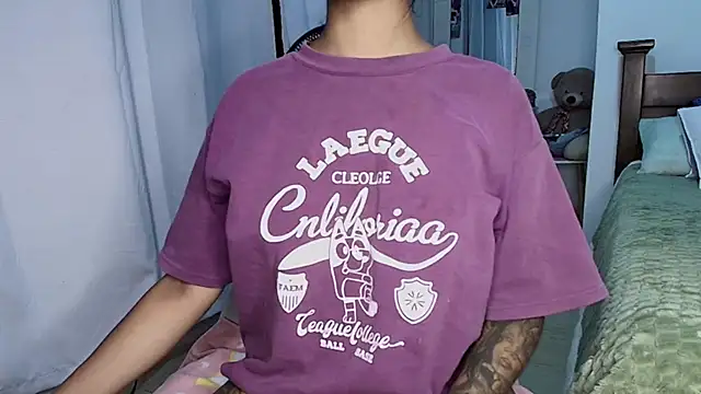 Chat XXX en directo de mia_yireth