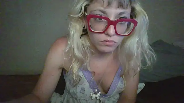 BlondieTami Live XXX Chat