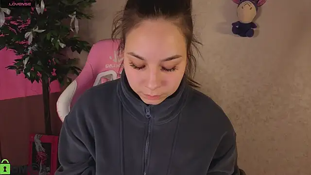 Al1ice_Moures 现场XXX聊天