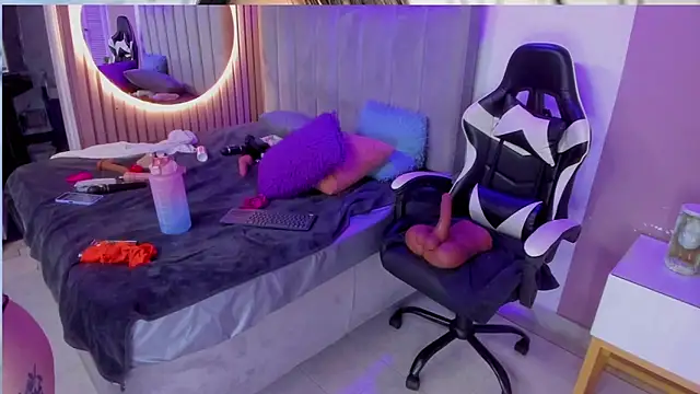 chantall1375's Live XXX Chat