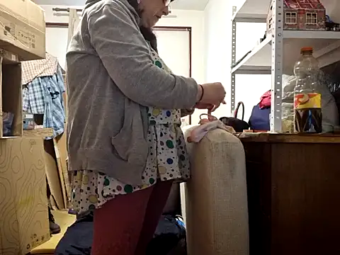 Samantha_Squirt@xh élő XXX-chatje