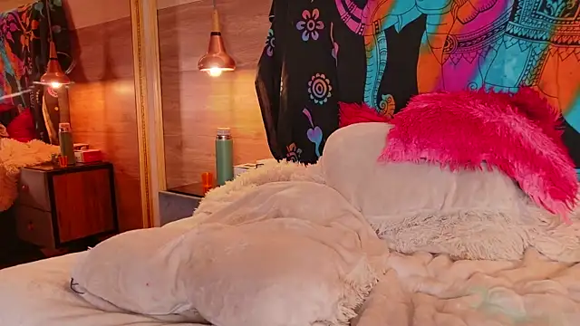 Cori_Paige élő XXX-chatje