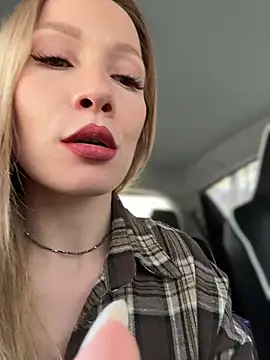 LavenderHot – Naživo XXX chat