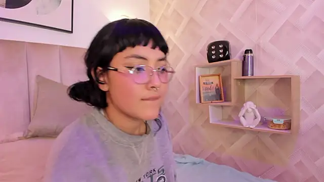 Онлайн чат XXX Haru_Bonny