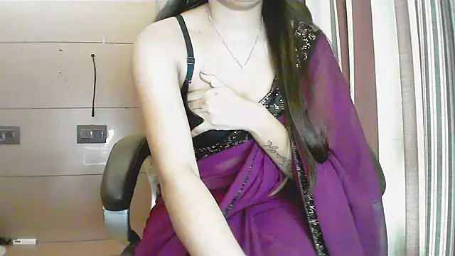 collage_hoty Chat XXX in diretta