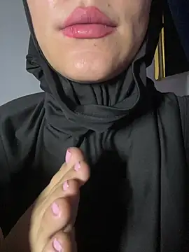 MARYADSUARD 即時 XXX 聊天