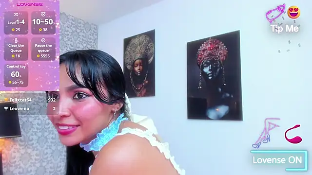 KoralBlumのライブXXXチャット