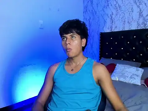 Valentino_Lane's Live XXX Chat