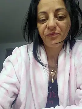 bruneta_sexy23 live XXX chat