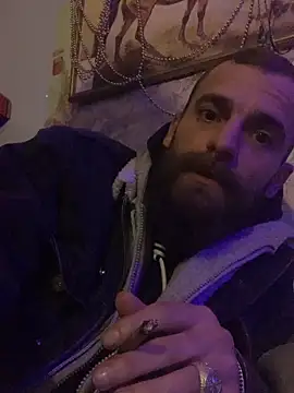 Albanian_Goat_WhiteHammer 现场XXX聊天