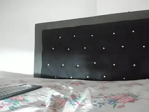 violetadumsper 现场XXX聊天