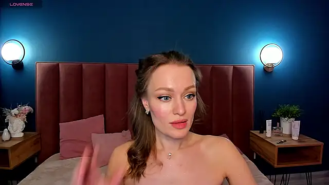 EvelynPoole Chat XXX in diretta