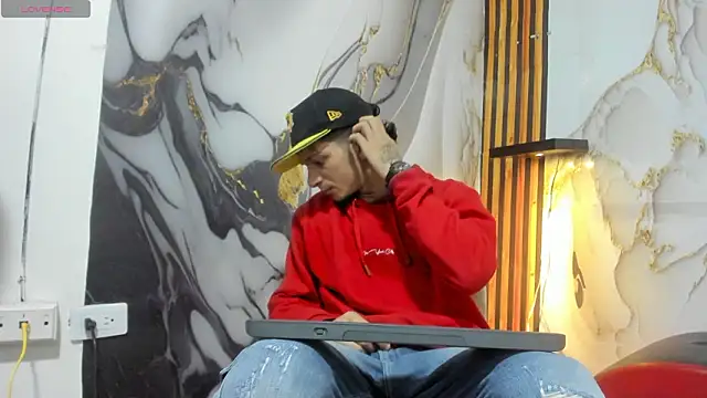 Straight_Guy22 Live XXX-chat