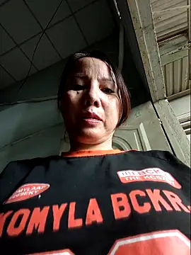 Famritan Live XXX chat