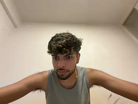 Aremiz99 Live XXX Chat