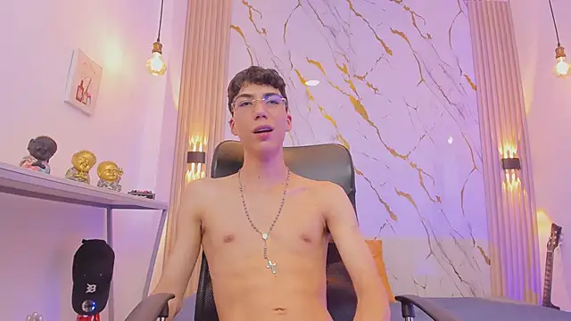 Nikolay_Gregori's Live XXX Chat