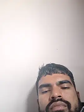 SilentIncoming webcam show