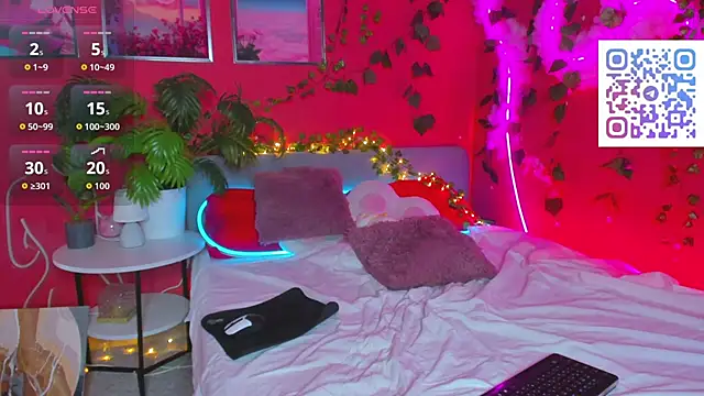 Lisbeth__Salander: онлайн-секс-чат