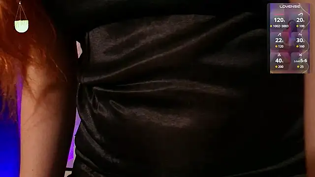 Czat XXX na żywo – Naomy_tay1