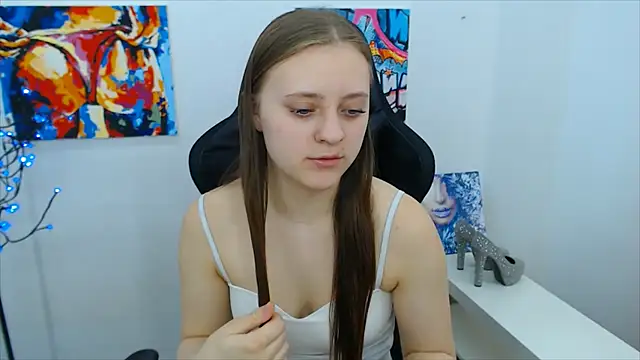 ArinaBelle: онлайн-секс-чат