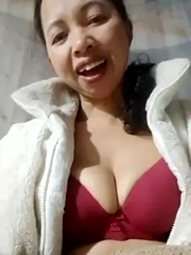 TRIEUTRIEU20 Live XXX Chat