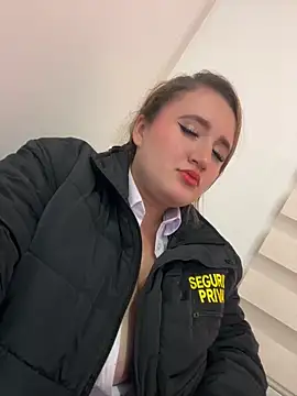 Isabel_Noir's Live XXX Chat