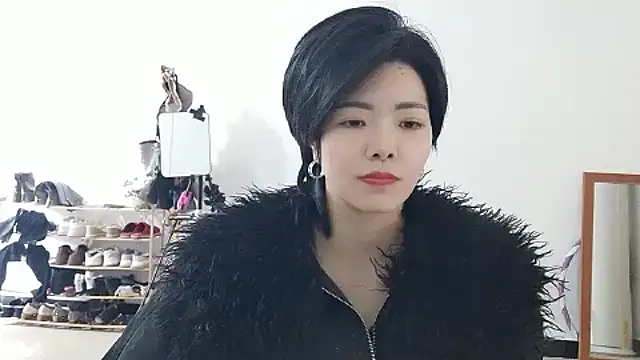 Lulu-uu: онлайн-секс-чат