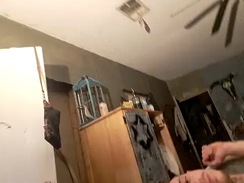 BreakBread974: онлайн-секс-чат