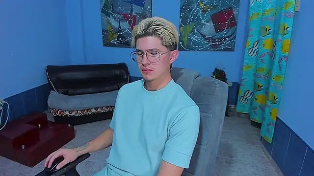 patrik_027's Live XXX Chat