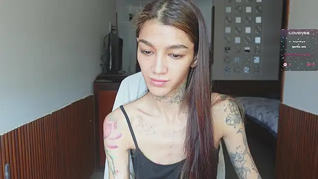 vinkitinkii: онлайн-секс-чат