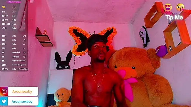 Aroonsexyboy: απευθείας συνομιλία ΧΧΧ