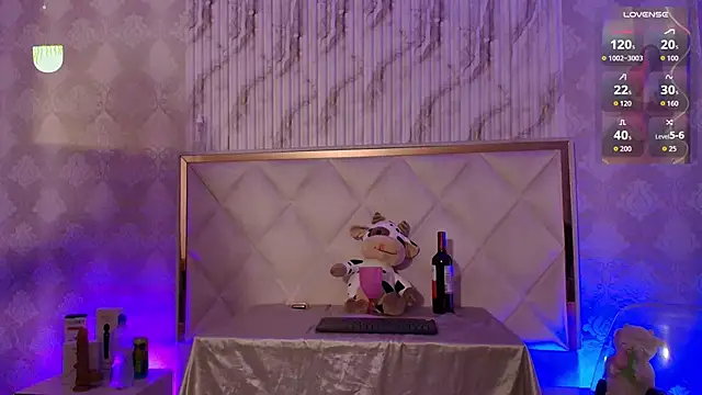 Naomy_tay1: онлайн-секс-чат