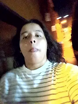 Dilan_and_Mia: онлайн-секс-чат