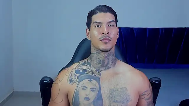 jiro_kenji1 Live XXX Chat