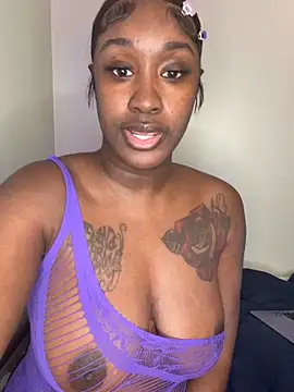 ToyaThick Live XXX Chat