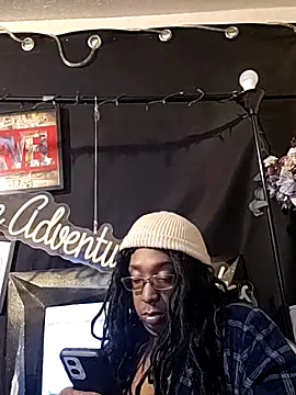 Chat +18 de B4KINC ao vivo